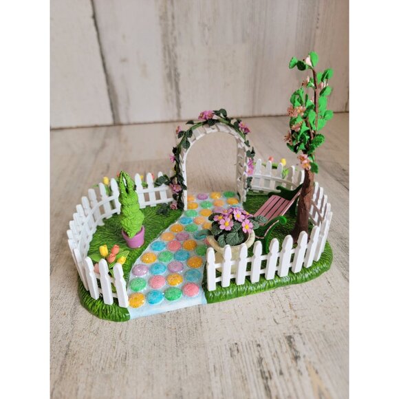 Dept 56 55160 Easter One Hop Walk‎ village accessory decor spring - Picture 6 of 9